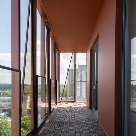 Vixi Skylum Апартаменты *