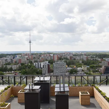 Апартаменты Vixi Skylum *